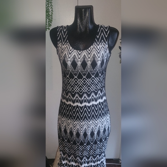 Mario Serrani maxi black/white dress M - Picture 1 of 5